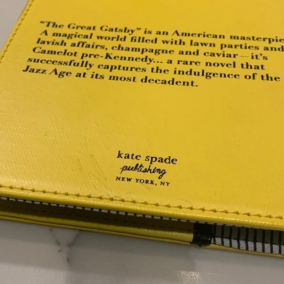 Kate Spade Great Gatsby Kindle Book Cover - Out of stock - Picture 2 of 5